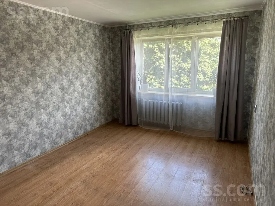 Pièces - Bright 2-Bedroom Apartment in Šampēteris