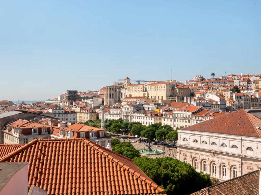 Balcon - Triplex Apartment with City Views in Baixa, Lisbon