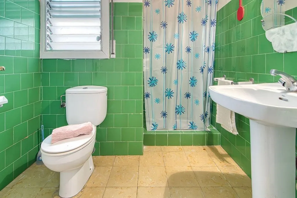 Salles de bain - Apartment with Large Terrace in Roses Centre