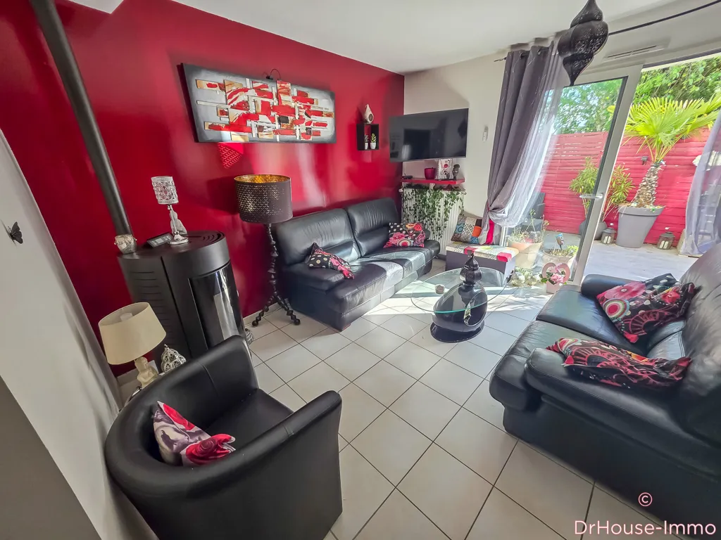 Elutuba - Modern Townhouse with Terrace in Tours