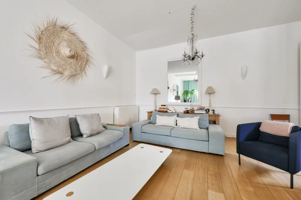 Living Room - Contemporary Loft in Saint-Louis, Versailles