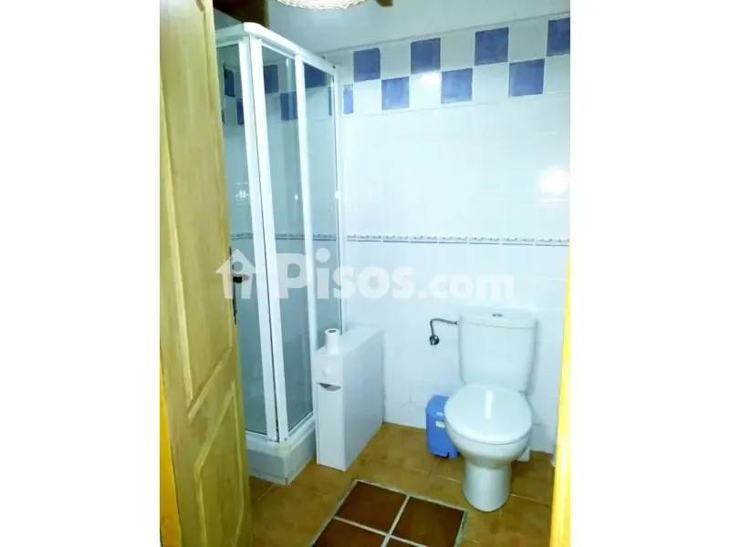 Bathrooms - Three-Storey House with Sea Views in Nerja