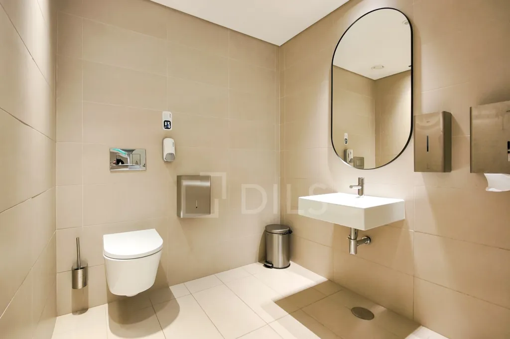 Salles de bain - Office Space with Central Location in Lisbon