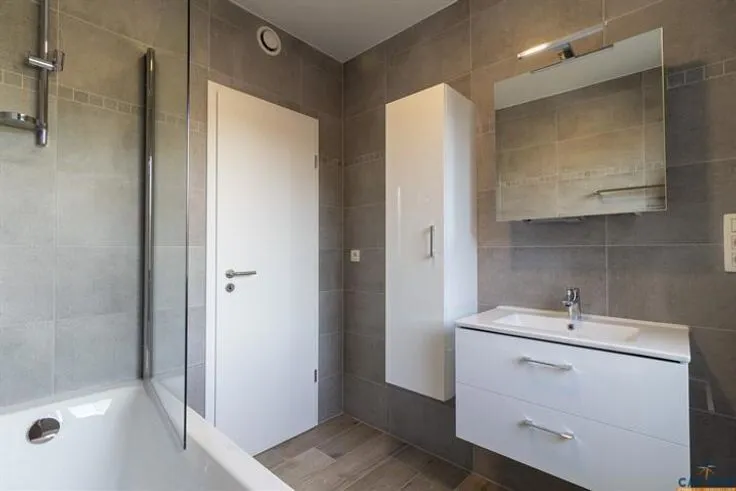 Vannitoad - Flat with Terrace in Energy-Efficient Building