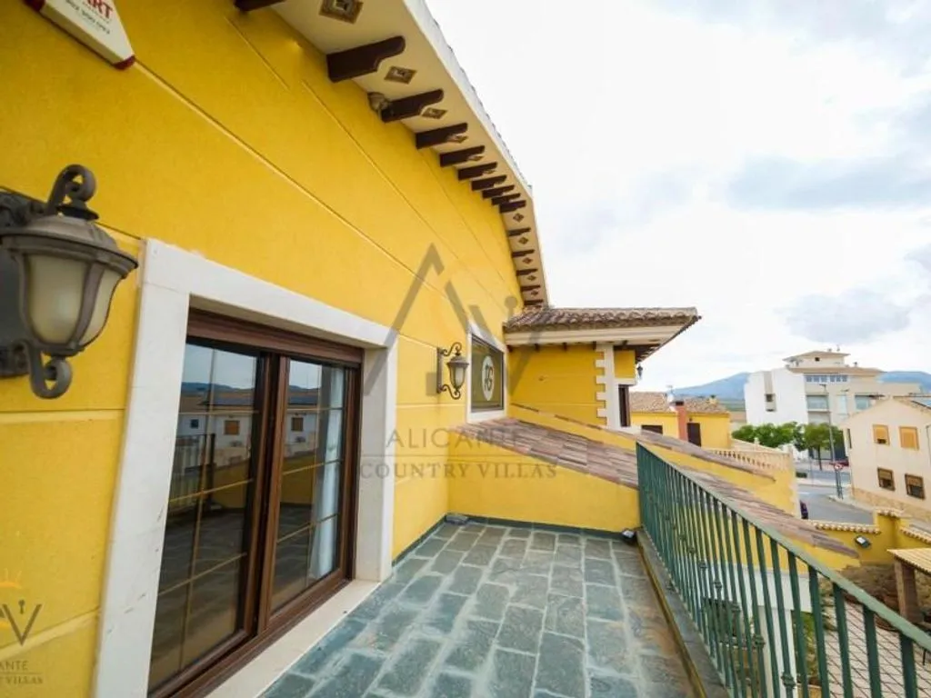 Terrass - Luxury House with Pool in Pinoso