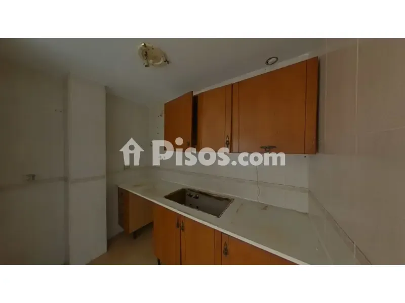 Cuisine - Ground Floor Flat with Renovation Potential in Roquetas de Mar