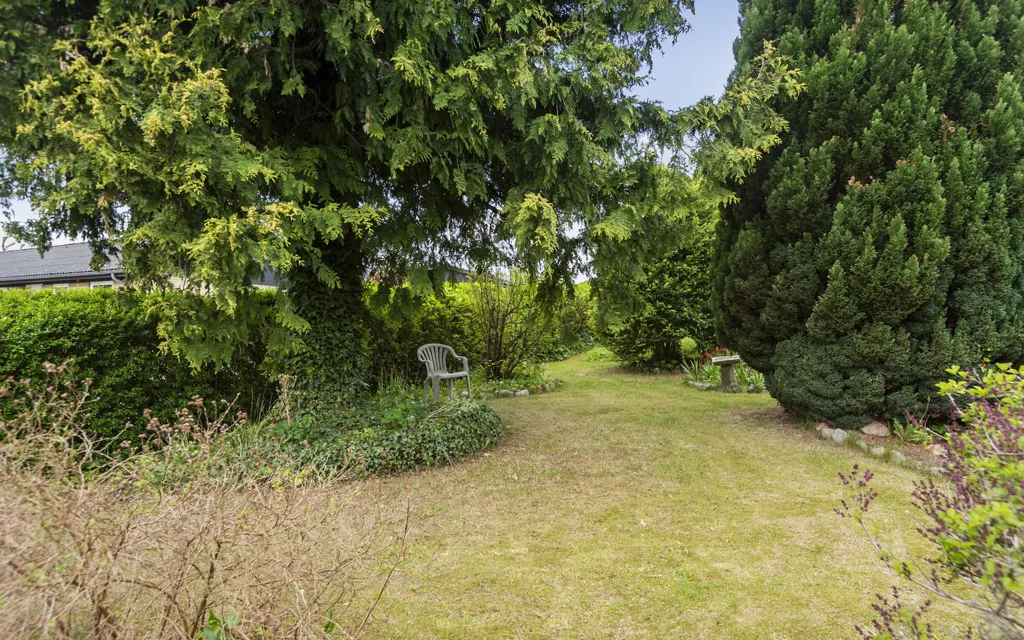 Jardin - Villa with Potential in Åshøj near Køge