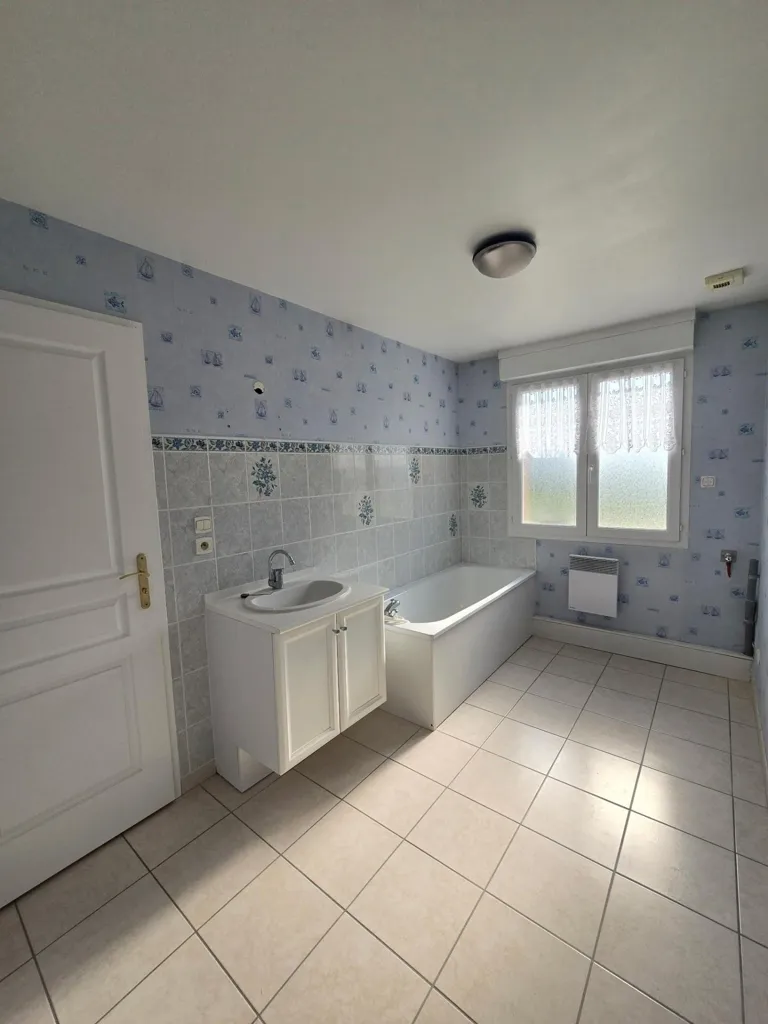 Salles de bain - Maison avec Jardin et Terrasse à Leforest