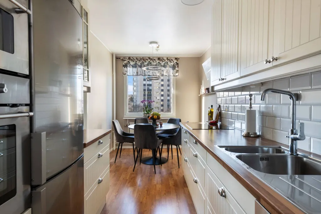 Cuisine - Apartment with South-West Balcony in Näsbydal