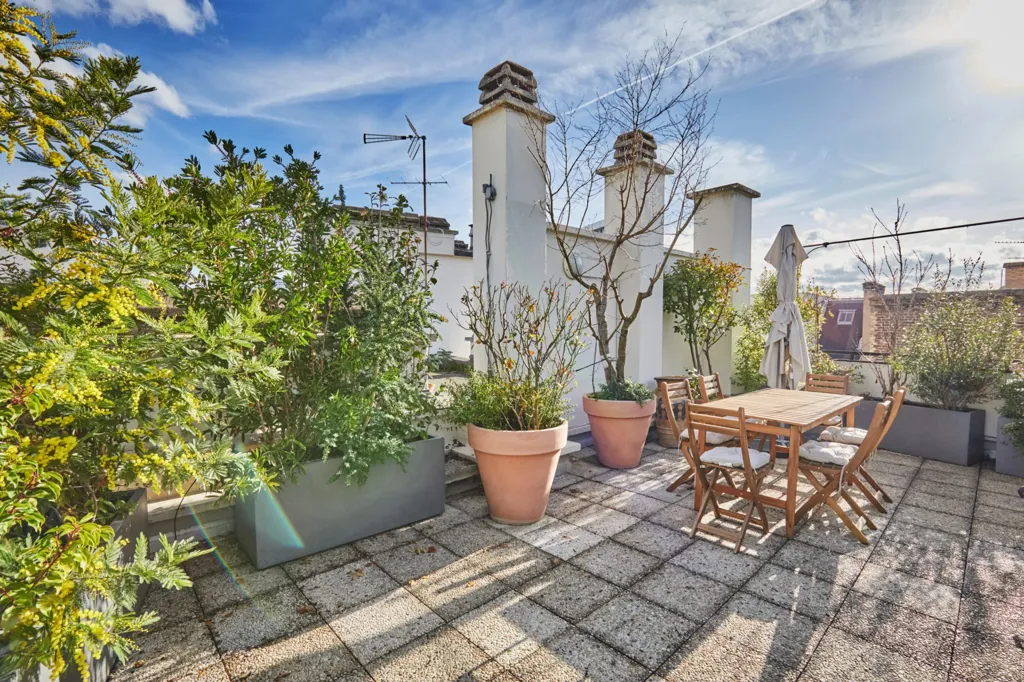 Terrass - Pied-à-Terre with Terraces in Paris 16th