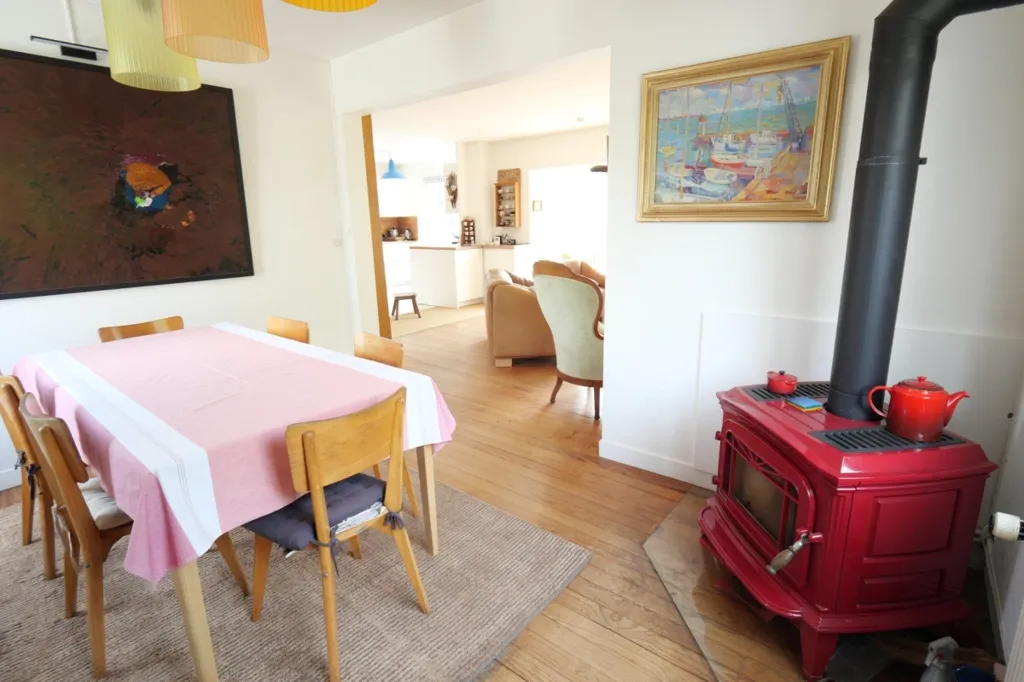 Sala da pranzo - 6-Piece Villa with Garden in Royan
