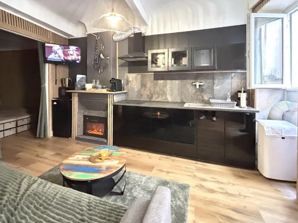 Elutuba - Studio with City Centre Location in Hyères