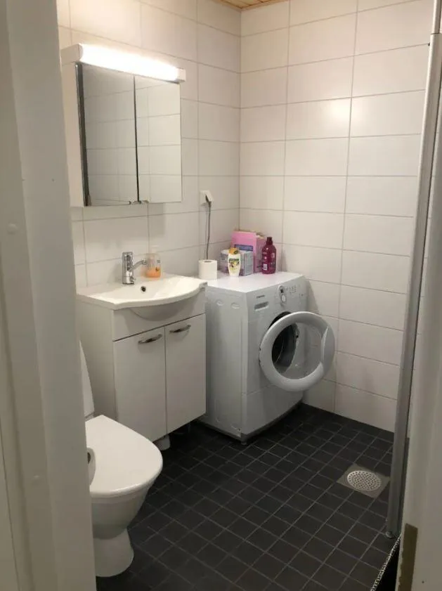 Vannitoad - Furnished Apartment with Balcony in Kalajoki