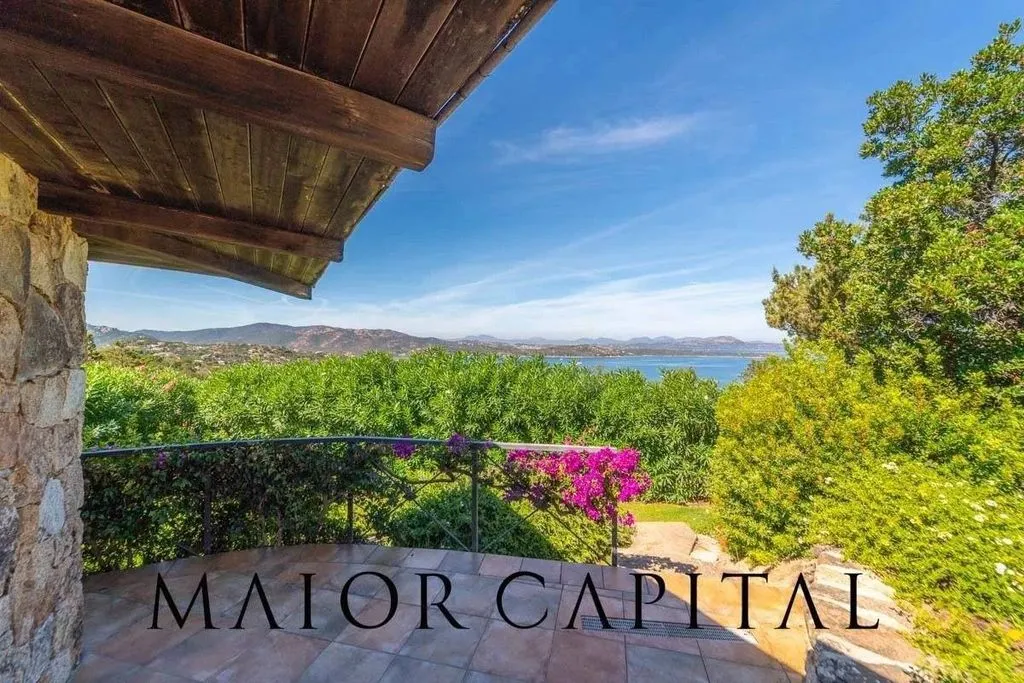 Terrass - Luxury Villa with Sea View in San Teodoro
