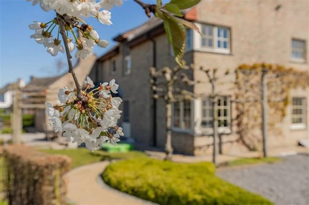 Extérieur - Villa avec Jardin et Vue sur les Prairies à Breendonk