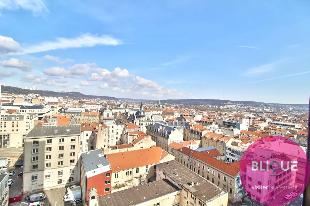 Apartment with Panoramic View in Nancy Centre