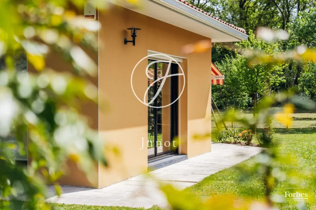 Extérieur - Maison 6 pièces à Vertou
