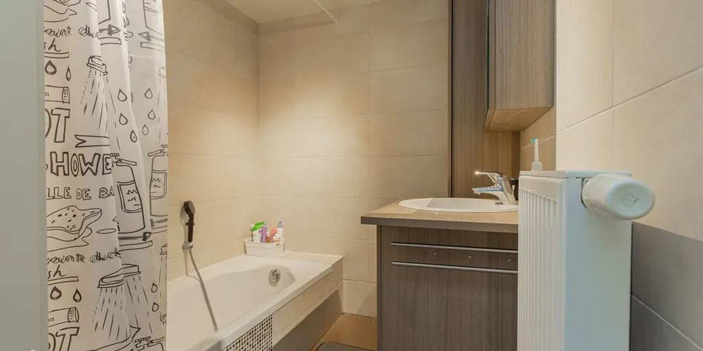 Bathrooms - Modern Apartment with Terrace in Lebbeke