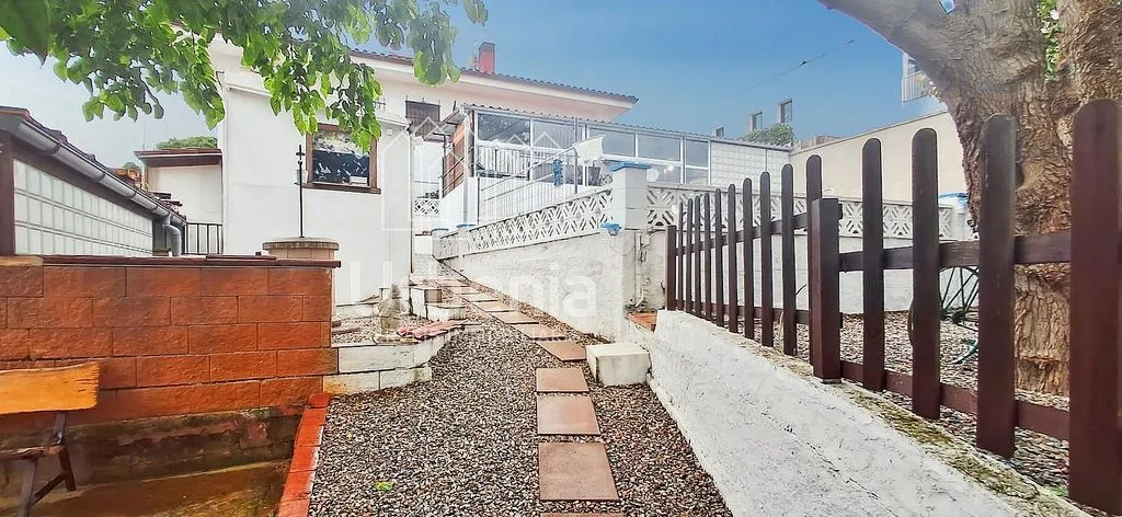 Aed - 5-Bedroom House with Pool in Niàgara Parc