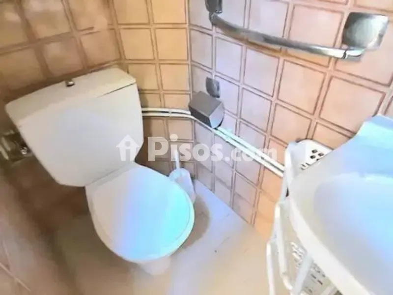 4 magamistoaga maja asukohas ES