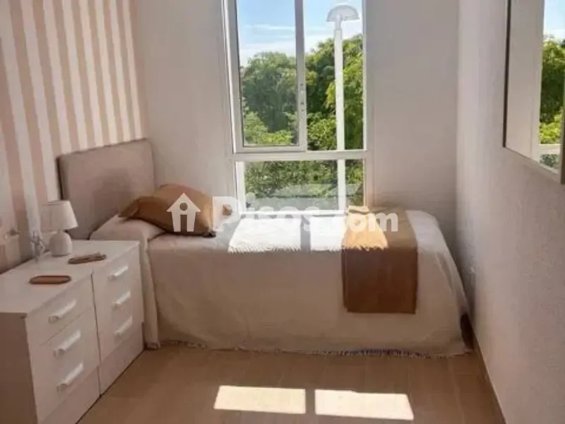Magamistoad - Seafront Flat with Balcony in Corinto
