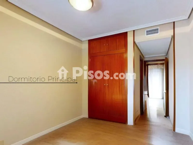 3 magamistoaga korter asukohas ES