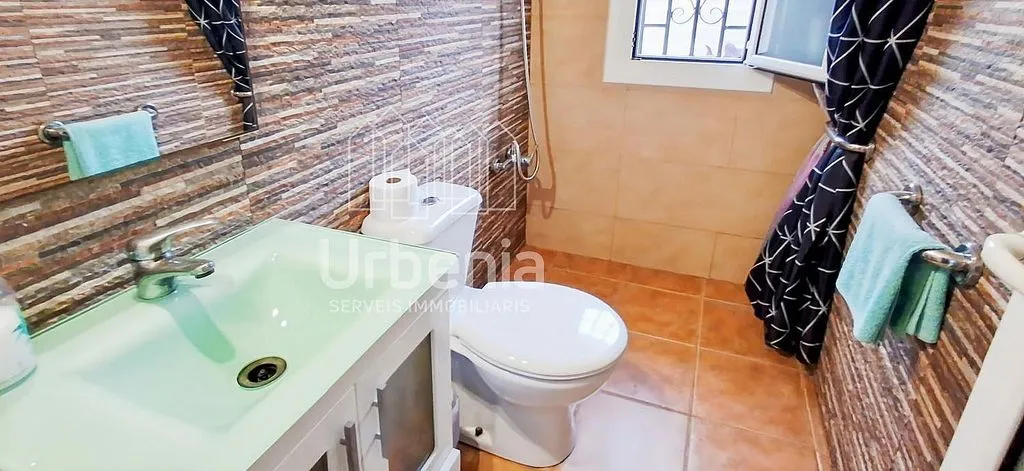 Vannitoad - 5-Bedroom House with Pool in Niàgara Parc