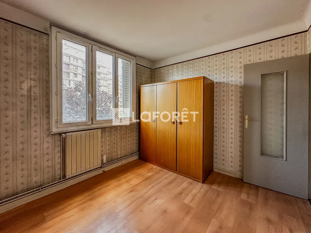 Chambres - Appartement Traversant avec Balcon à Grenoble