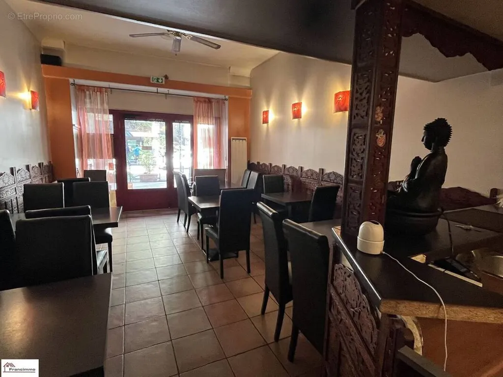 Sala da pranzo - Established Indian Restaurant in Grenoble