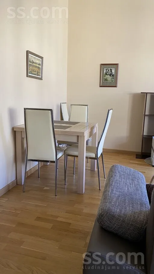Söögituba - 2-Bedroom Apartment with Balcony in Riga Centre