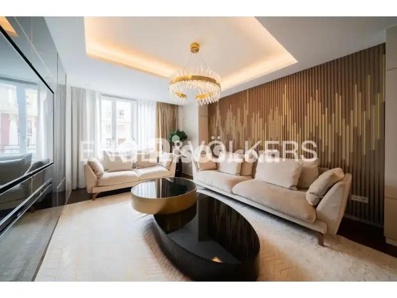 Soggiorno - Luxury Apartment with Rooftop Pool in Gran Vía