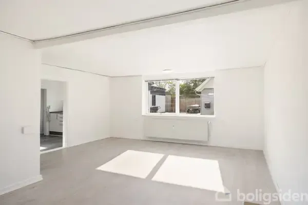 Toad - Villa with Business Potential in Auning