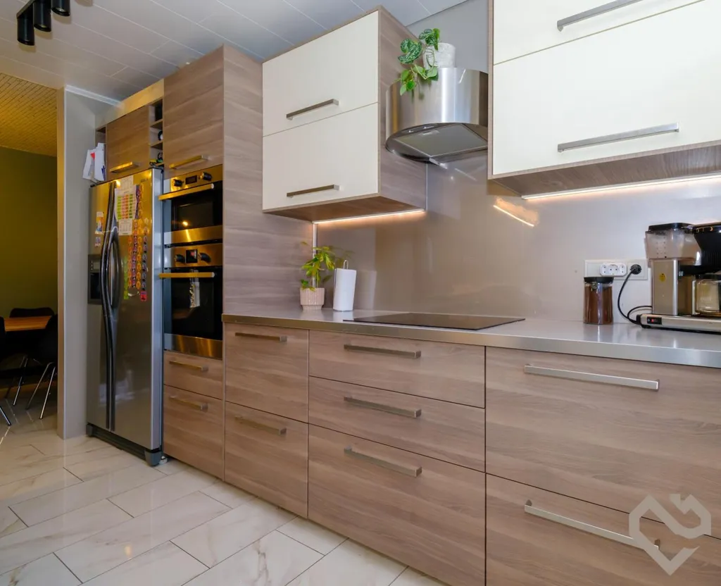 Cucina - Three-Storey House with Unique View in Vestmannaeyjar
