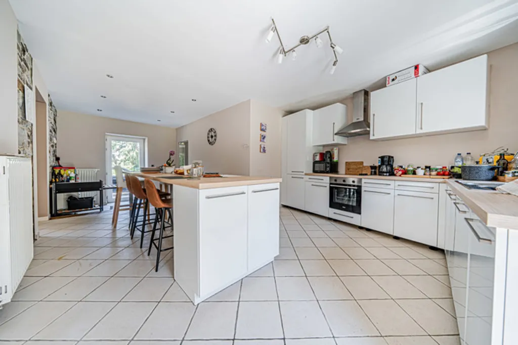 Cucina - Historic House with Garden in Olne