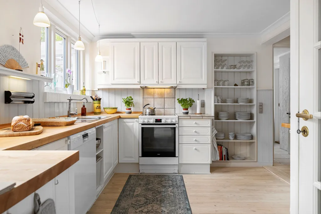 Cuisine - Iconic Villa with Forest View in Bangsbostrand