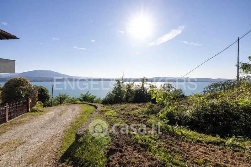 Terrasse - Buildable Plot with Lake View in Belgirate