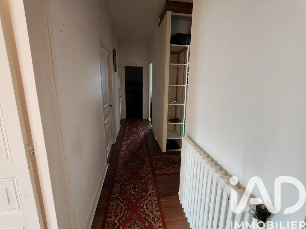 hallway_entrance
