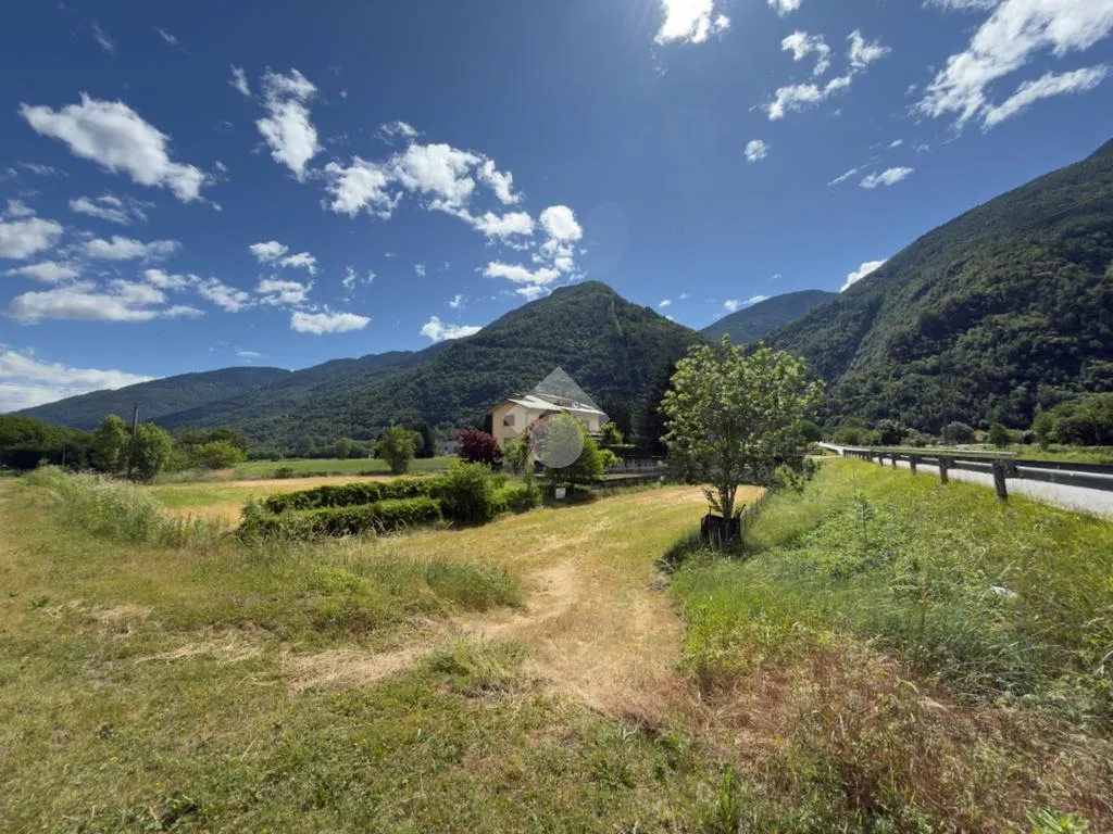 Giardino - Buildable Land with Panoramic Views in Teglio
