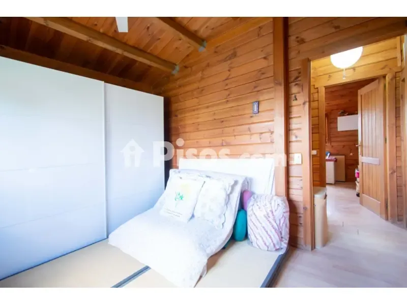 Magamistoad - Chalet with Extensive Garden in Nuevo Bulevar