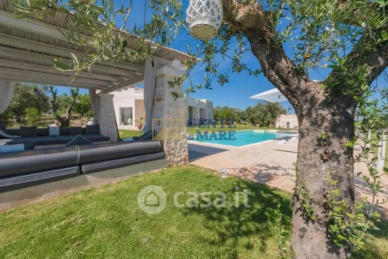 Pool - Luxury Villa with Pool in Ostuni