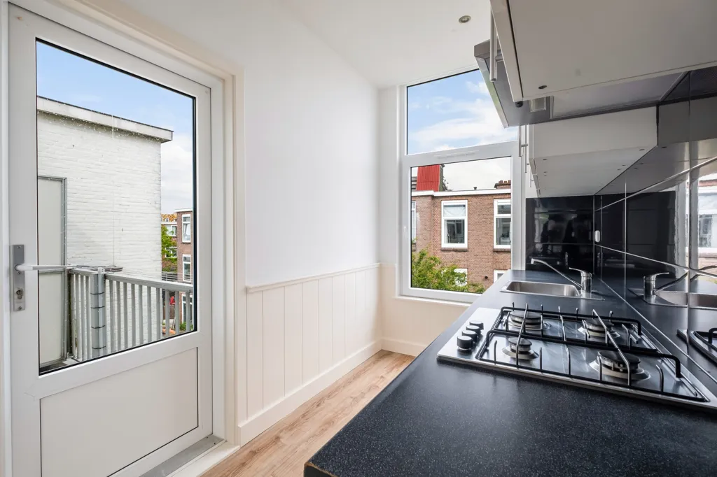 4-toaline korter asukohas Den Haag