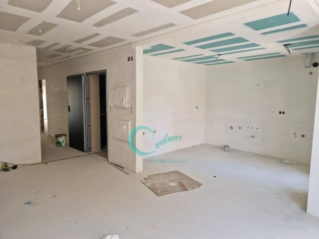 Toad - Luxury Flat with Balcony in Corroios