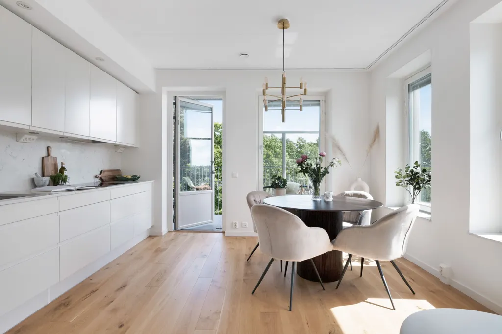 Söögituba - Apartment with Garden View in Rissne