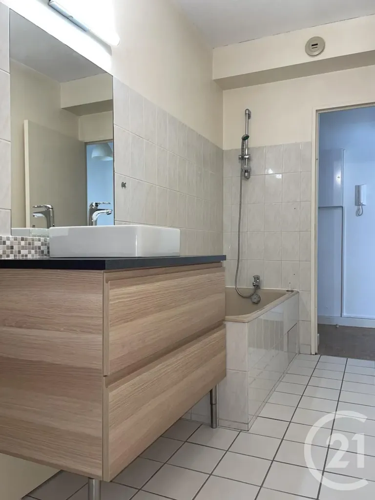 Vannitoad - Studio with Terrace in Bordeaux Cauderan