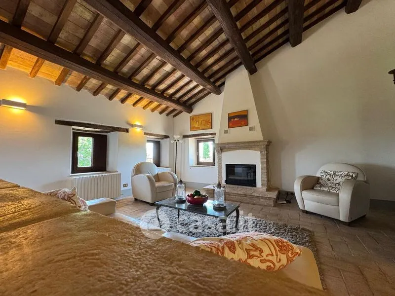 Elutuba - Rustic Casale with Pool in Cingoli