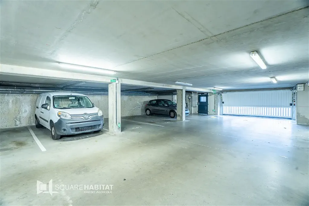 Garage - Appartement T3 avec Terrasse à Toulouse