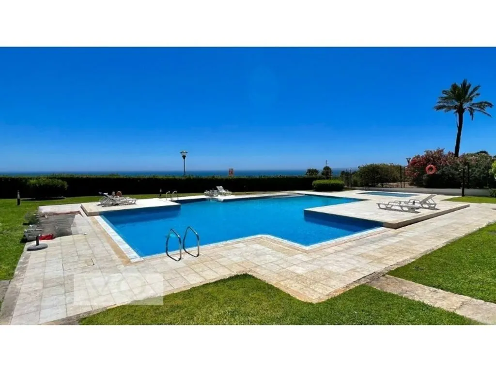 Bassein - Luxury Seafront Flat in Cascais