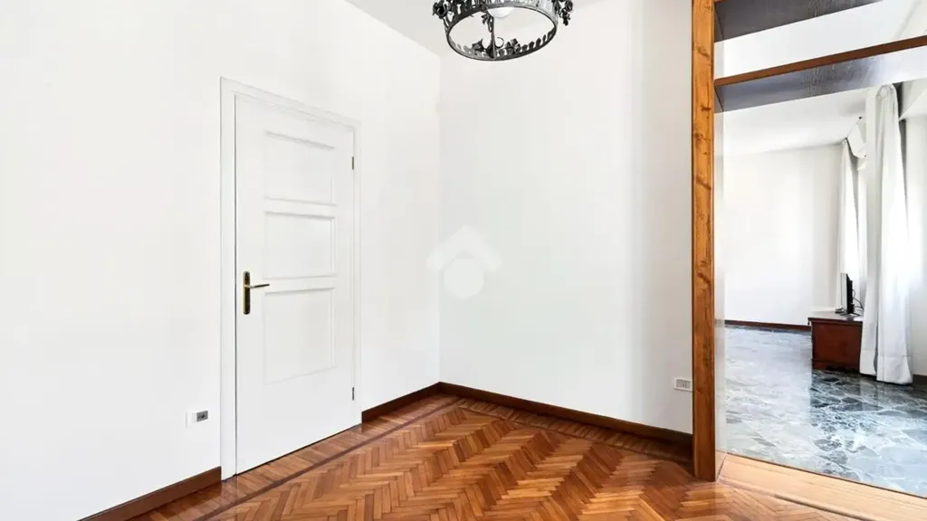 Stanze - Spacious Apartment with Balcony in Brescia