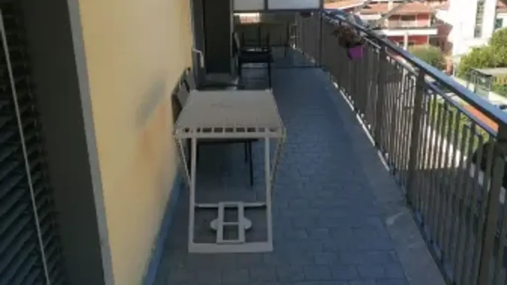 Rõdu - Newly Built Apartment with Balcony in Angri