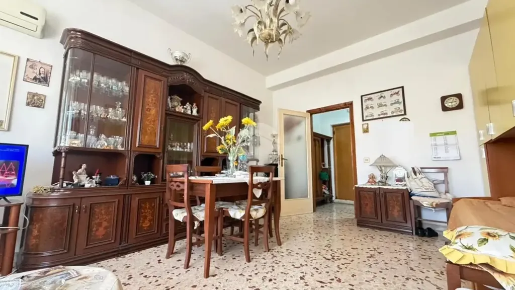 Dining Room - 2-Bedroom Apartment with Balcony in Palermo